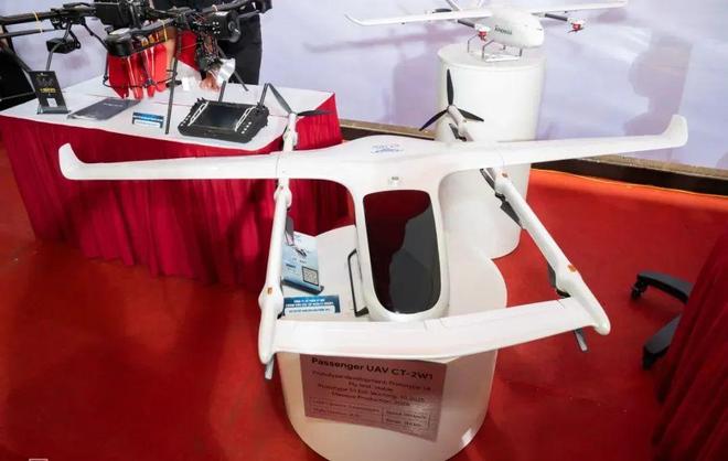 越南造无人机集中展示！(图2)