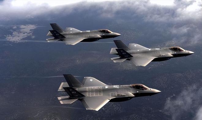 2亿美元报废！美国F-35A坠机原因查明：竟是液压油里掺了大量的水(图16)